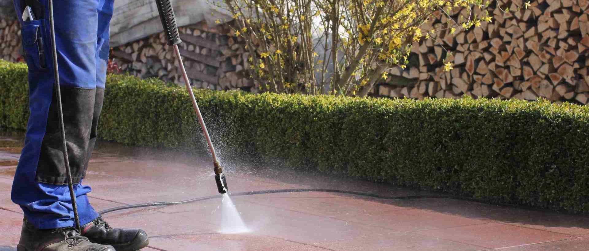 garden maintenance IG8